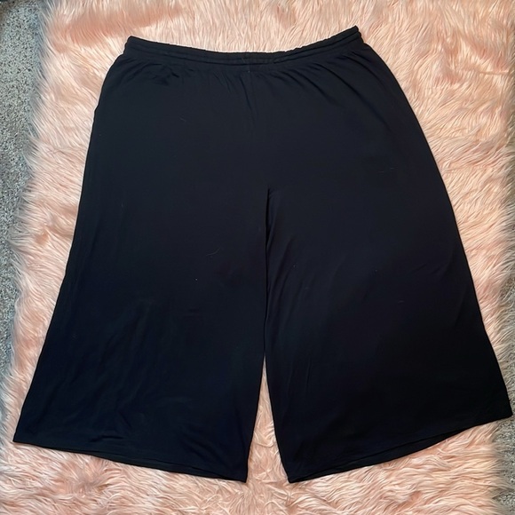 Athleta Black High Rise Cropped Wide Leg Pants Size 1X - Picture 3 of 8